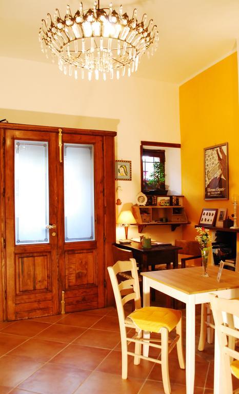 Le Stanze Dei Nonni Bed & Breakfast อาเวลลีโน ภายนอก รูปภาพ